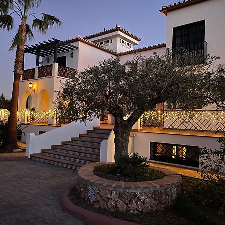 Luxe Hacienda La Campina Met Verwarmd Zwembad En Tennisbaan. Альхаурин-эль-Гранде Экстерьер фото