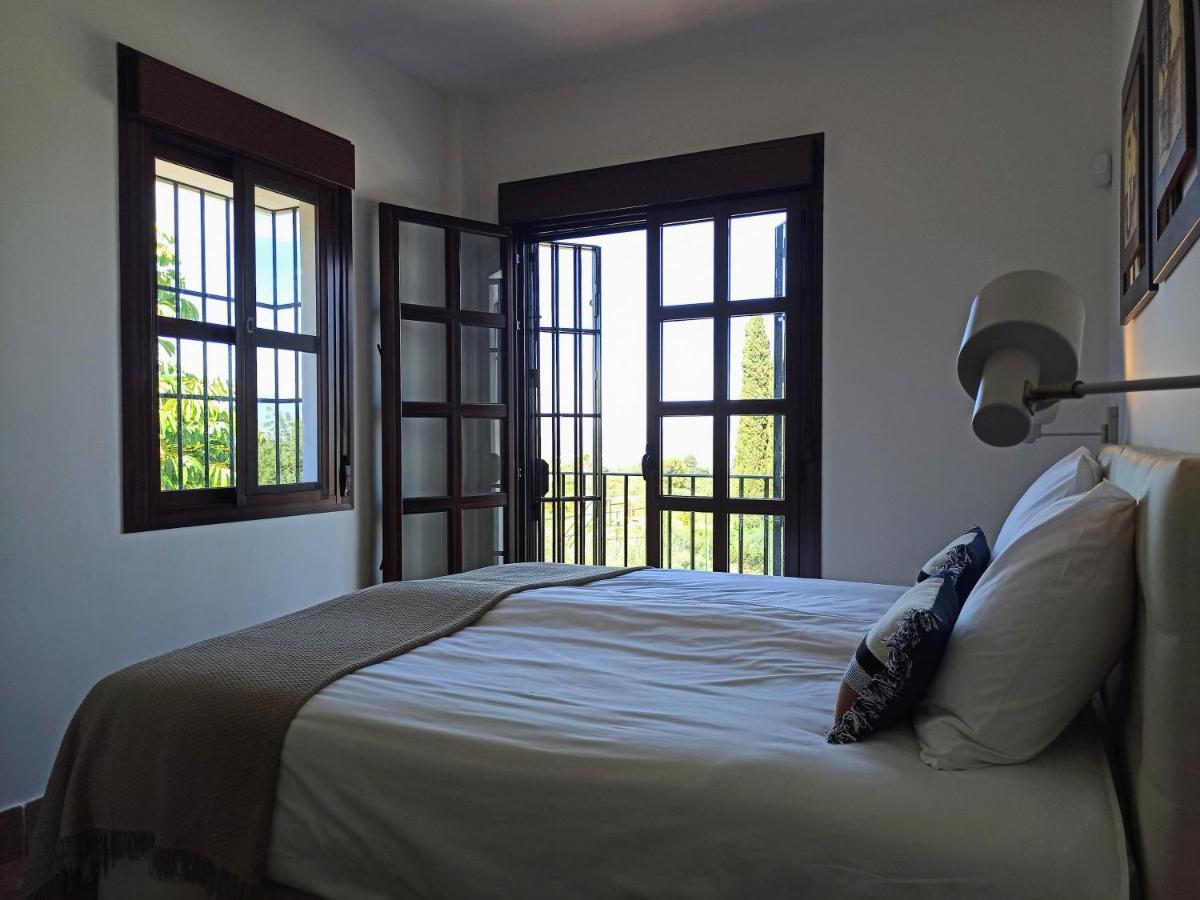 Luxe Hacienda La Campina Met Verwarmd Zwembad En Tennisbaan. Альхаурин-эль-Гранде Экстерьер фото