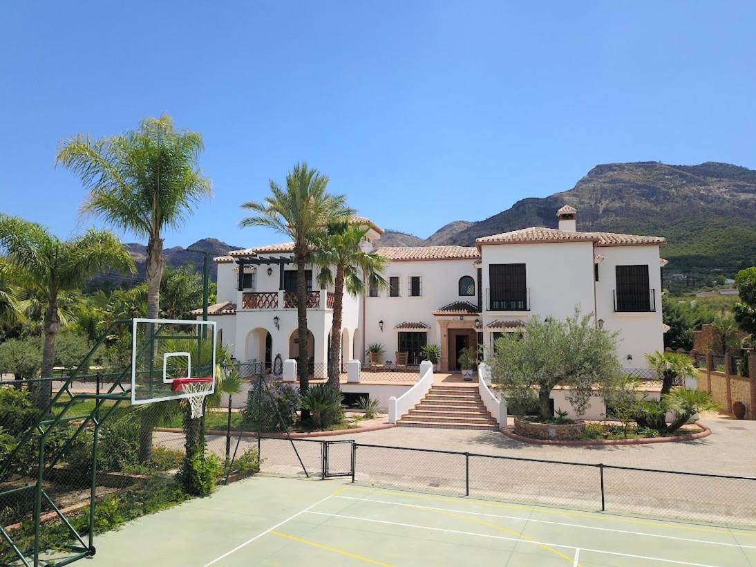 Luxe Hacienda La Campina Met Verwarmd Zwembad En Tennisbaan. Альхаурин-эль-Гранде Экстерьер фото